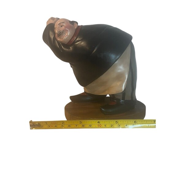Signed 2003 Resin Wine Holder Sculpture Waiter Butler Style Bar Collectible - Picture 8 of 15